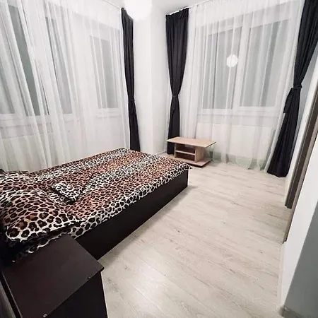 Apartament Cu 3 Super Spatios *